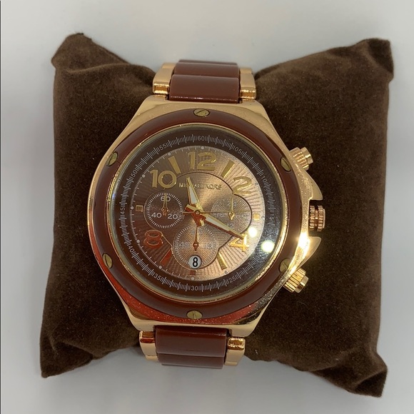 Michael Kors Pink Gold Tone Watch - Picture 2 of 7